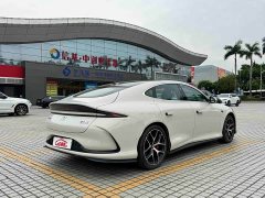 IM Motors Zhiji L6 Ultra - ფოტო 8