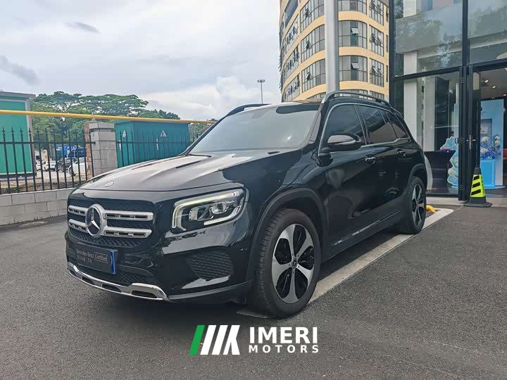 Mercedes-Benz GLB 220 Fashion Edition