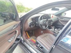 BMW 5 Series 530Li xDrive M Sport Package - ფოტო 12