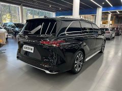 Toyota Gravia Grevias 2024 2.5L Hybrid Premium Plus Edition - ფოტო 3