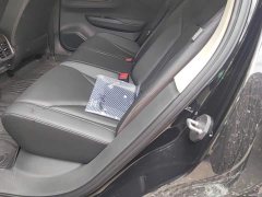 FAW Red Flag E-QM5 Facelift Base Mobility Edition - ფოტო 11