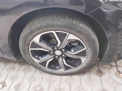 FAW Red Flag E-QM5 Facelift Base Mobility Edition - ფოტო 6