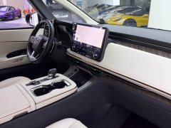 Lexus LM 2023 500h Four-Seat Royal Edition - ფოტო 12