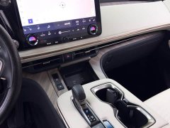 Lexus LM 2023 500h Four-Seat Royal Edition - ფოტო 17