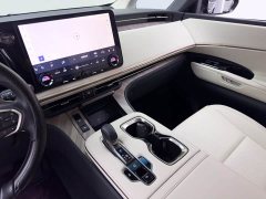 Lexus LM 2023 500h Four-Seat Royal Edition - ფოტო 19
