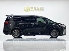 Lexus LM 2023 500h Four-Seat Royal Edition - ფოტო 7