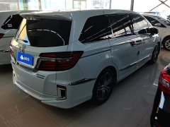 Honda Elysion 2019 2.0L Hybrid Luxury - ფოტო 3