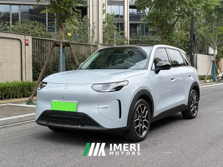 Leapmotor A10 505 Pleasure Edition - ავტომობილი ჩინეთიდან