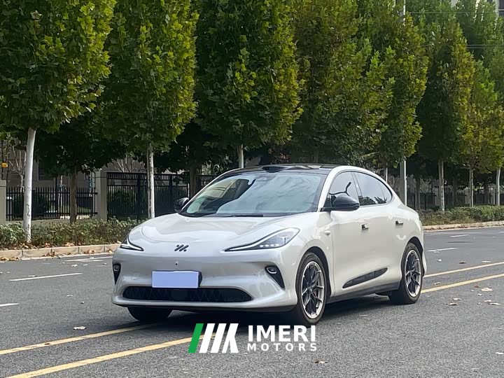 IM Motors Zhiji LS6 Long Range Lingxi Smart Enjoy Edition - ავტომობილი ჩინეთიდან