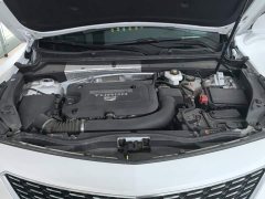 Cadillac XT4 28T FWD Fashion Edition - ფოტო 10