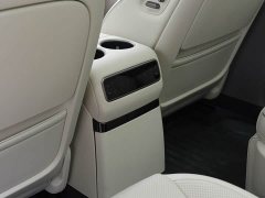 Li Auto i8 Standard Edition - ფოტო 15