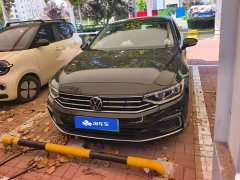 Volkswagen Magotan PHEV 2022 GTE Luxury - ფოტო 2