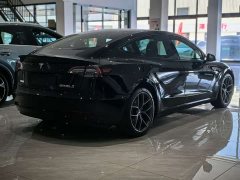 Tesla Model 3 Performance All-Wheel Drive - ფოტო 4