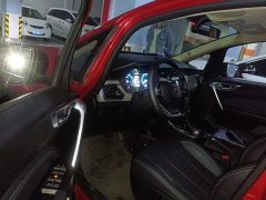Geely Emgrand X3 2020 1.5L CVT Luxury - ფოტო 12