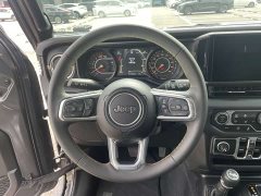 Jeep Wrangler 2024 2.0T Sahara Four-Door - ფოტო 7
