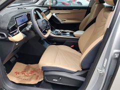 Geely Boyue L 2023 1.5TD DCT Luxury - ფოტო 8