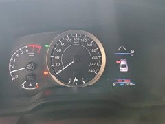 Toyota Corolla 1.8L CVT Luxury - ფოტო 14