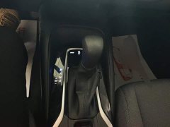 Toyota Corolla 1.8L CVT Luxury - ფოტო 16