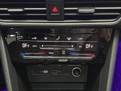 Volkswagen Tiguan L 2025 Outstanding Edition 300TSI Automatic Two-Wheel Drive Dragon Ascendant Version - ფოტო 13