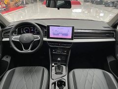 Volkswagen Tiguan L 2025 Outstanding Edition 300TSI Automatic Two-Wheel Drive Dragon Ascendant Version - ფოტო 4