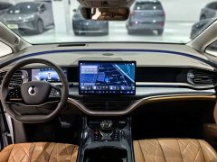 Denza D9 2022 DM-i 970 AWD Flagship - ფოტო 10