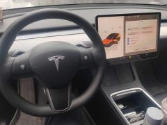 Tesla Model Y Rear-Wheel Drive - ფოტო 12