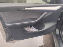 Tesla Model Y Rear-Wheel Drive - ფოტო 7