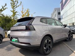 Volvo XC70 Plug-in Hybrid 2026 AWD Extended Range Core - ფოტო 4