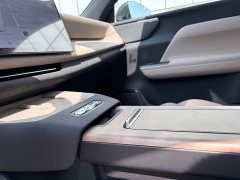 Volvo XC70 Plug-in Hybrid 2026 AWD Extended Range Core - ფოტო 8