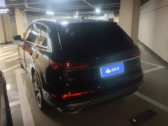 Audi Q7 55 TFSI quattro S line Sport - ფოტო 3