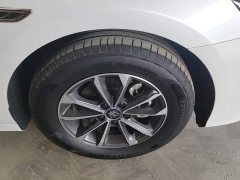 BYD Qin PLUS 2024 Glory Edition DM-i 55KM Leading - ფოტო 6
