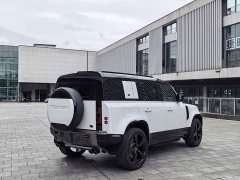Land Rover Defender 2023 110 3.0T P400 X-DYNAMIC HSE - ფოტო 17