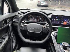 Lynk & Co Geely Lynk & Co 06 2023 Remix 1.5T Dynamic Halo - ფოტო 13
