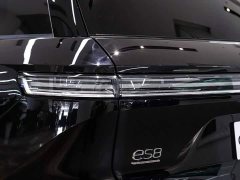 NIO ES8 Six-Seat Executive Signature Edition - ფოტო 10