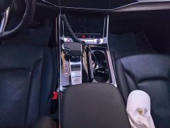 Audi Q7 45 TFSI quattro S line Sport - ფოტო 16