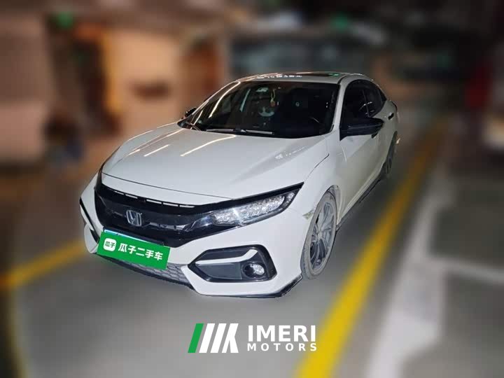 Honda Civic 2021 Hatchback 220 Turbo CVT Trendy Control - ავტომობილი ჩინეთიდან