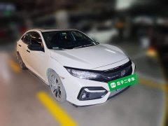 Honda Civic 2021 Hatchback 220 Turbo CVT Trendy Control - ფოტო 3