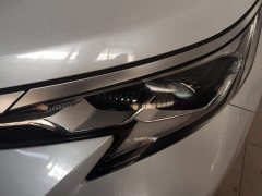 Toyota Sienna 2021 2.5L Hybrid Premium Edition - ფოტო 5
