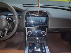 Jaguar XEL 2.0T 250PS R-DYNAMIC 90th Anniversary Edition - ფოტო 13