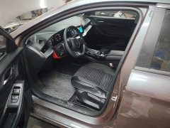 SAIC MG5 2023 180DVVT CVT Luxury - ფოტო 9