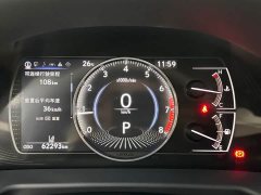 Lexus ES 200 Excellence Edition - ფოტო 11