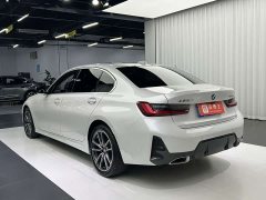 BMW 3 Series 325Li M Sport Package - ფოტო 9