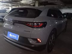 BYD ID.4 CROZZ Pure Enjoyment Limited Edition - ფოტო 3