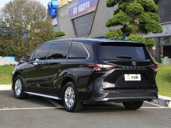Toyota Emgrand 2.5L Gravia 2.5L Hybrid Comfort Edition - ფოტო 18