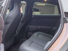 Xiaomi YU7 2025 Four-Wheel Drive Max Edition - ფოტო 11
