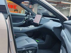 Xiaomi YU7 2025 Four-Wheel Drive Max Edition - ფოტო 19