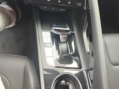 Hyundai Elantra 1.5L CVT GLX Elite - ფოტო 16