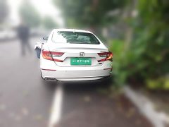Honda Accord 2018 260TURBO Luxury China VI - ფოტო 3