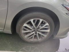 Lexus ES 200 Excellence Edition - ფოტო 6