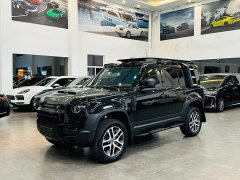 Land Rover Defender 110 3.0T P400 Dark Edition - ფოტო 1